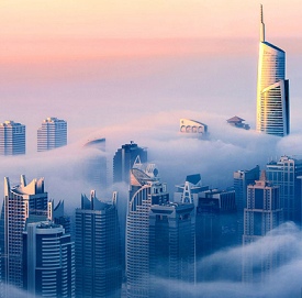 迪拜雾中风景