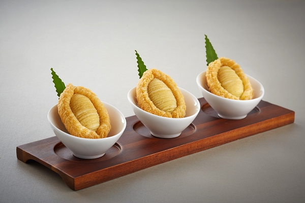 Shangri-La Dubai Guangzhou Promotion Abalone Puff